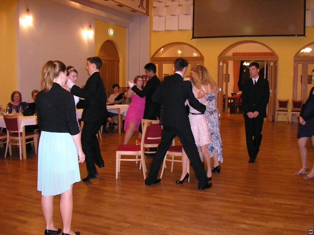 img00012.jpg